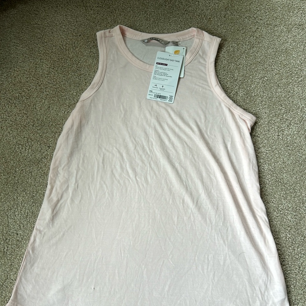 Athleta XS cloud light easy tank top light pink NWT